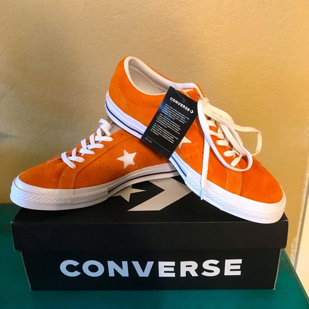 Men’s Converse Sneakers